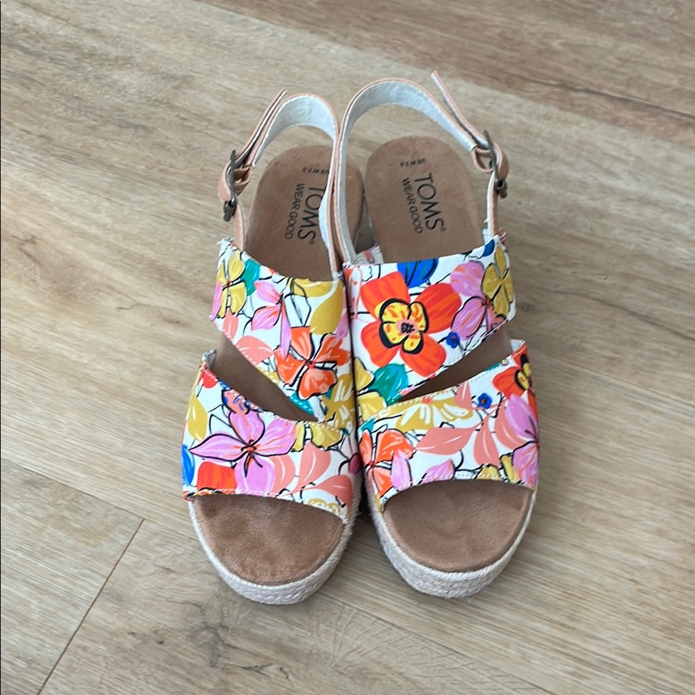 TOMS Women's Colorful Floral Espadrilles
